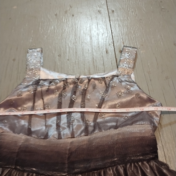 LOVE Girls Sleeveless Grey Metallic Shimmery Formal Dress With Toole Size 10 - Picture 8 of 12